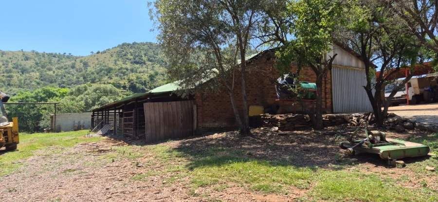 11 Bedroom Property for Sale in Groot Marico North West